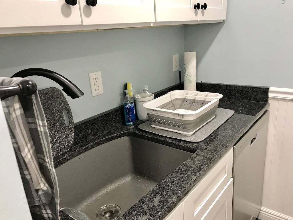 Ganze Wohnung, Charmante, gemütliche, ruhige Wohnung im 1. Stock - 5 Minuten nach Perkins Cove in York (Maine), York County