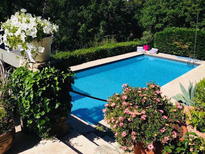 Gîte pour 10 personnes, avec jardin ainsi que balcon et piscine à Saint-Paul-en-Forêt - 2