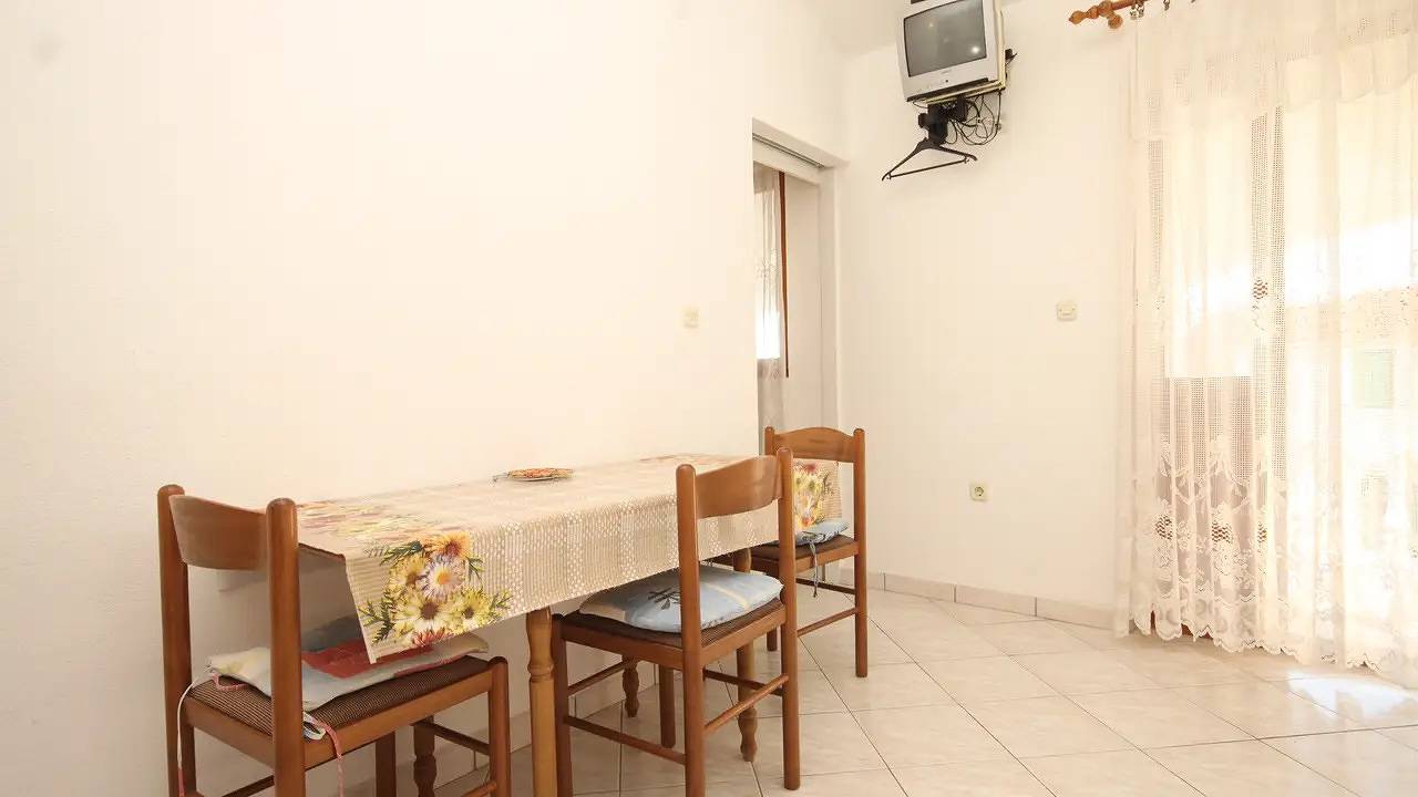 Ganze Ferienwohnung, Ferienwohnung für 4 Personen (27 m²) in Rukavac (Vis) in Rukavac, Split-Dalmatien