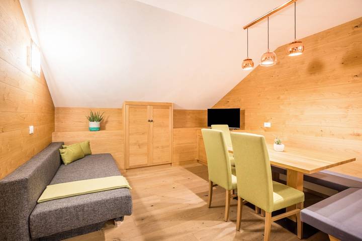Hel lejlighed, Apartment "Rosalpina 3" in the Middle of the Ski Area with Mountain View, Wi-Fi & Balcony in San Vigilio di Marebbe, Enneberg