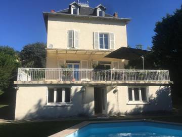 Gîte pour 2 personnes, avec vue à Écully
