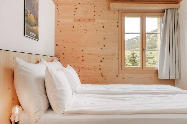Ganze Wohnung, Giferblick Appartement/Fewo, Dusche und Bad, Wc 6-Bettwohnung in Gstaad, Saanen