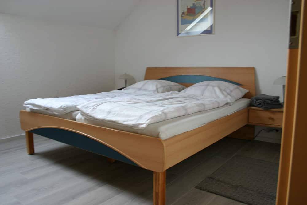 Ganze Wohnung, Freistehendes Ferienhaus, Ferienwohnung 1/ für 2-4 Personen, W- Lan frei in Mehren, Vulkaneifel