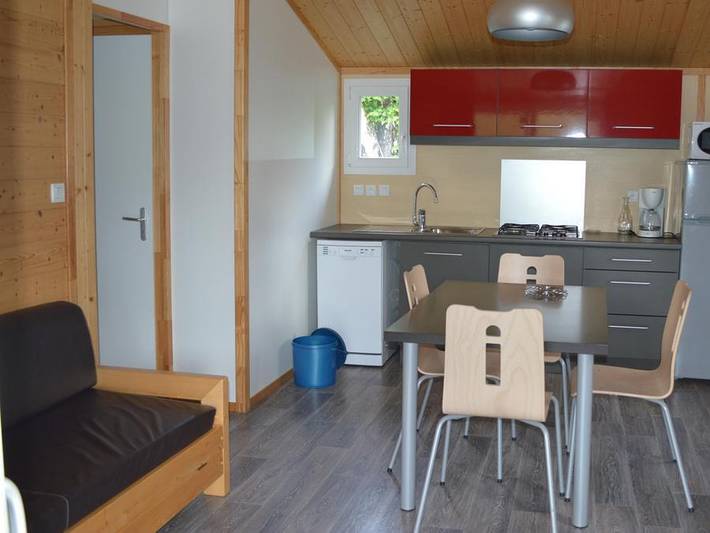 Chalet für 6 Personen, mit Pool und Sauna sowie Kinderpool im Jura - 4