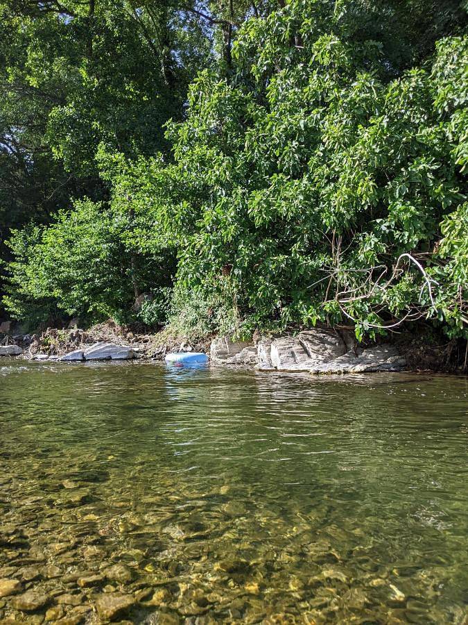 Location de vacances pour 3 personnes, avec vue et jardin à Prémian - 4