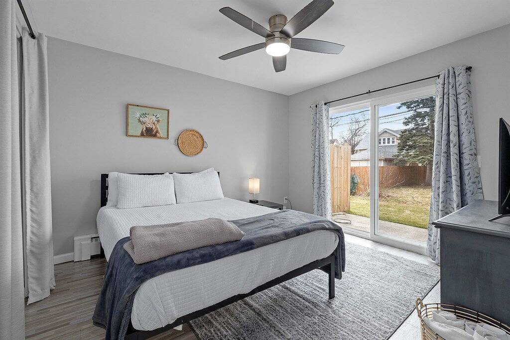 Ganze Wohnung, Cozy 1Br by Downtown Mt.Clemens | Hollywood Suites in Mount Clemens, Lake St. Clair