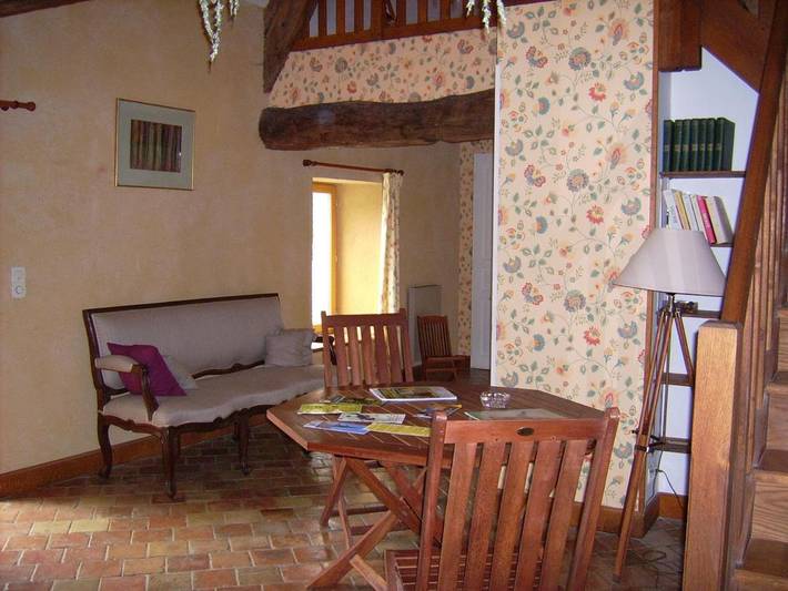 Location de vacances pour 7 personnes, avec terrasse, animaux acceptés à Le Pin-la-Garenne - 2