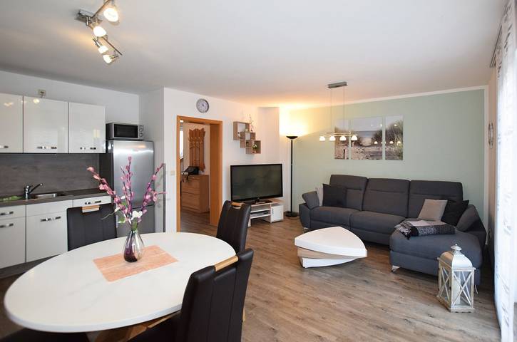 Ferienhaus für 4 Personen, mit Terrasse und Sauna in Prerow - 3