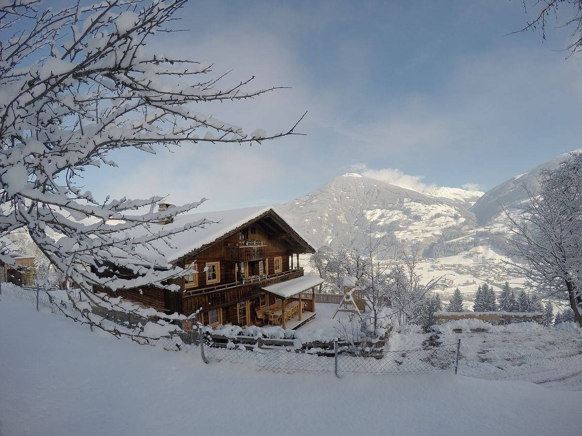 Vakantiehuis voor 15 personen met uitzicht in Tux Alps, Kaltenbach