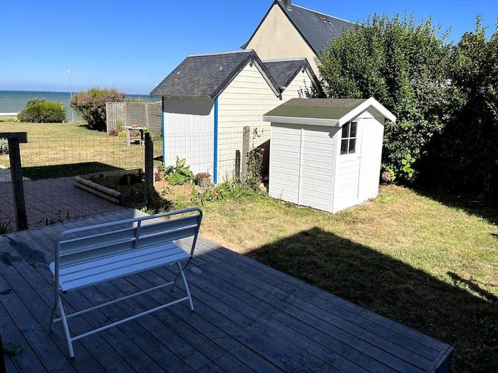 Location de vacances pour 5 personnes, avec vue et jardin à Luc-sur-Mer - 4