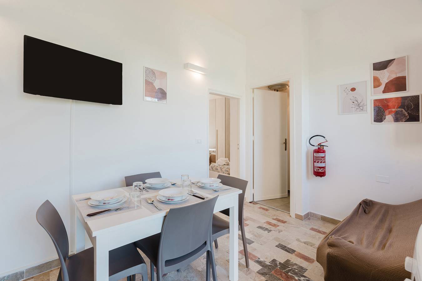 Entire apartment, Apartment 'Sea Nest - Giardino E Spiaggia' with Terrace, Wi-Fi and Air Conditioning in Balestrate, Palermo Province