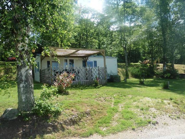 Camping Montbartoux - Mobilheim 5 personen - Mobilheim Le Chignore in Vollore-Ville, Region Thiers