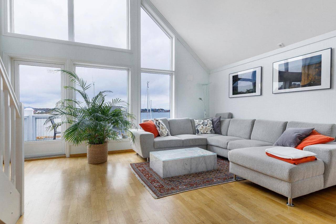 Entire apartment, Three-Bedroom Apartment in Stavanger