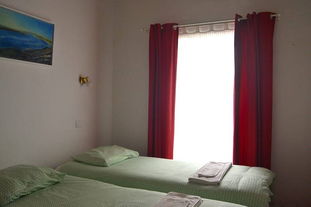 2 Schlafzimmer Reihenhaus mit charmantem Garten im historischen Zentrum von Silves in Silves, Faro Distrikt