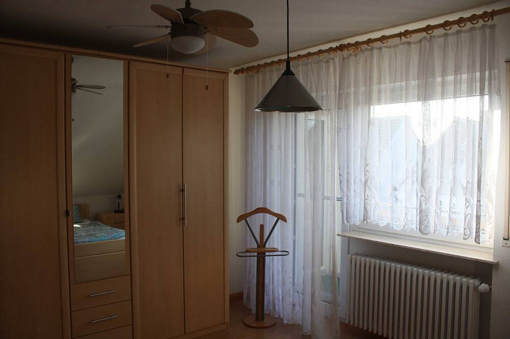 Ganze Wohnung, Ferienwohnung Karin - Ferienwohnung 94 m², 2 Schlafräume, max. 2 Pers. in Oberrimsingen, Breisach am Rhein