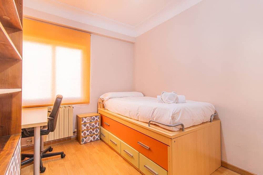 Entire apartment, Your Home in the Heart of Zaragoza in Saragossa, Saragossa Province
