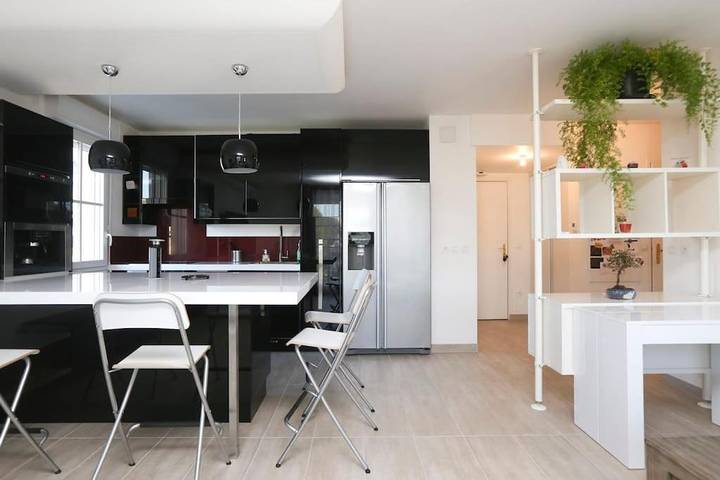 Gîte pour 5 personnes, avec balcon à Wissous