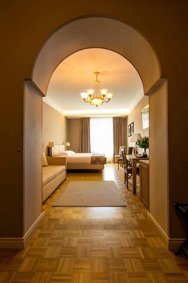 Hotel dla 4 osób, z taras i widok w Lublana