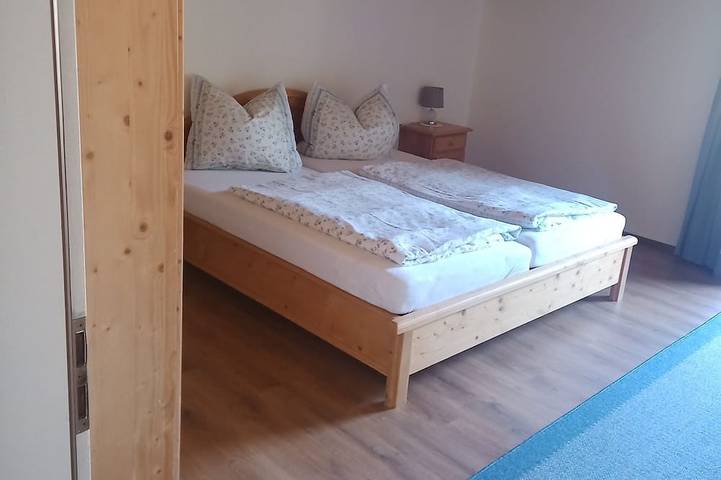 Gîte pour 4 personnes, avec balcon à Jachenau - 2