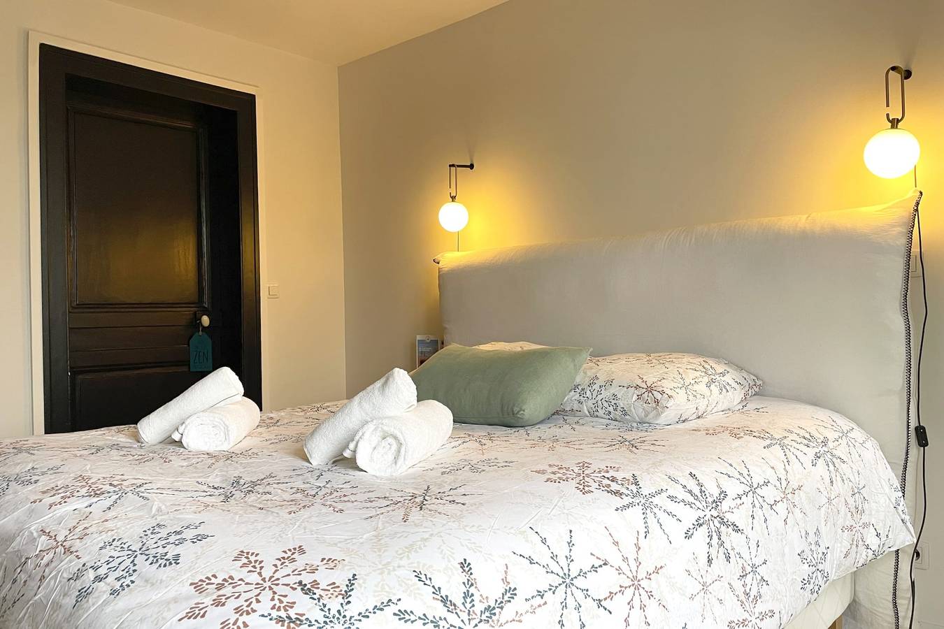 Apartamento entero,  🌟 Le 39 Élégance - Prox Gare et Ville in Ruan, Región de Rouen