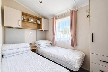 Glamping for 6 People in Felixstowe, Suffolk, Photo 3