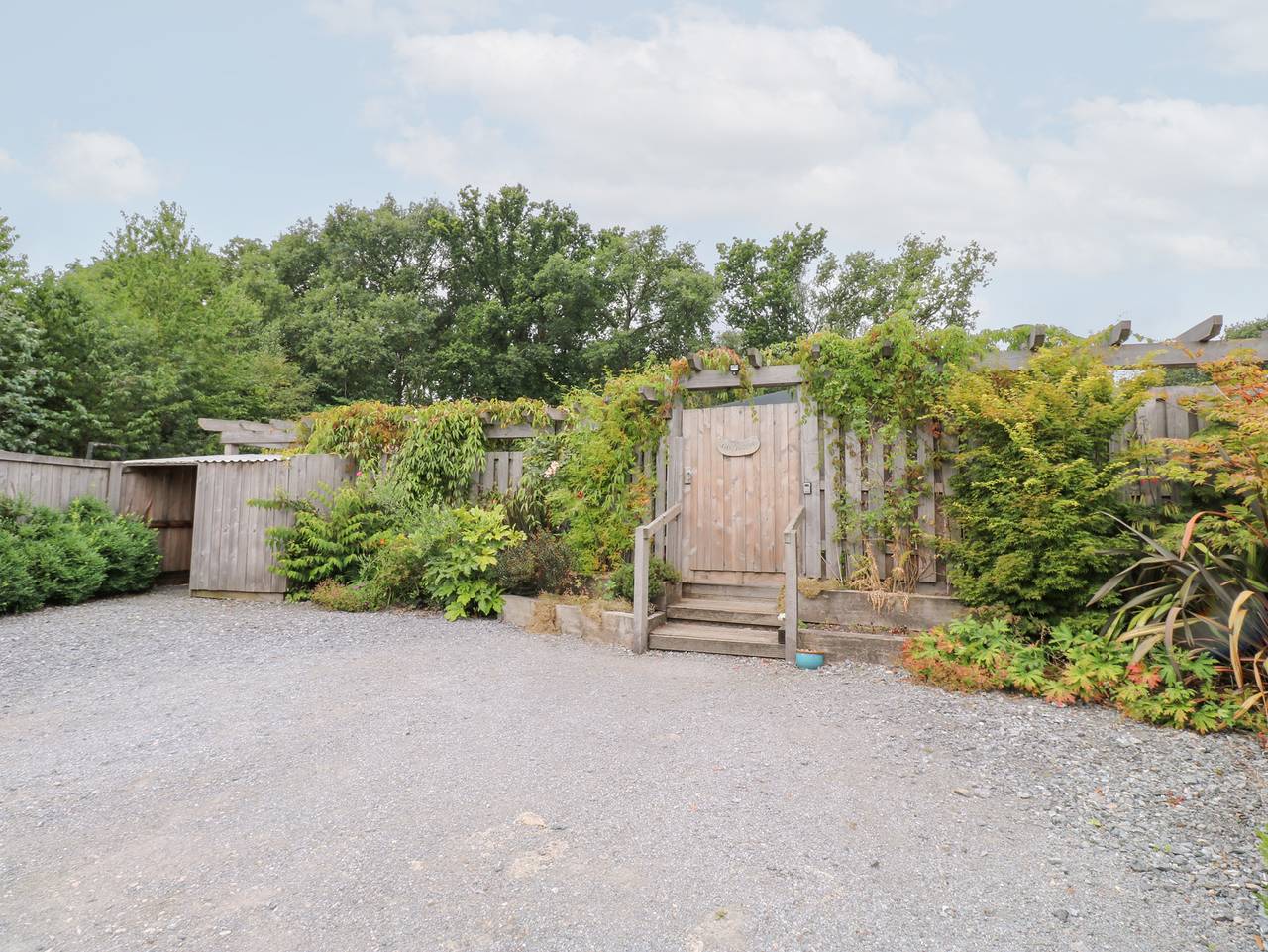 Gloccamaura in Bovey Tracey, Dartmoor