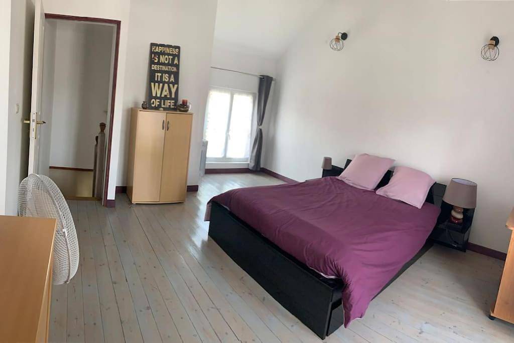 Appartement entier, Petite maison à la campagne in Cressonsacq, Oise