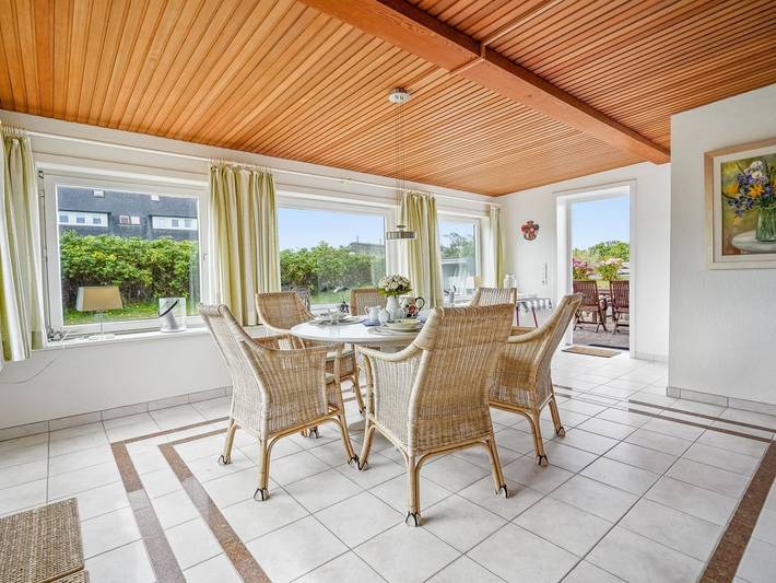 Haus Orplid - Historisches Reetdachhaus in Hörnum für bis zu 10 Personen in Hörnum, Sylt