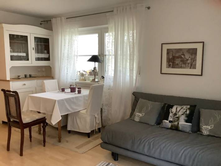 Ferienwohnung für 2 Personen, mit Terrasse und Garten sowie Ausblick in Haldenwang