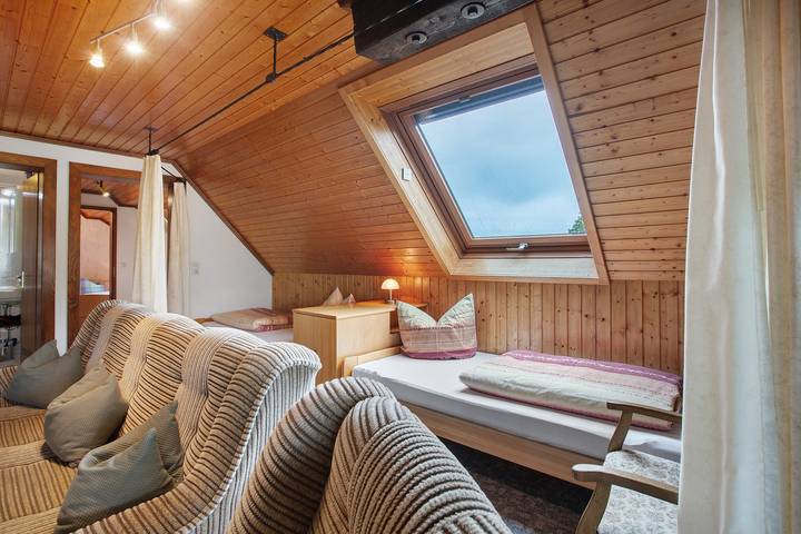Ganze Wohnung, Ferienwohnung 'Steinebrunner' mit Bergblick und Balkon in Todtnau, Südschwarzwald