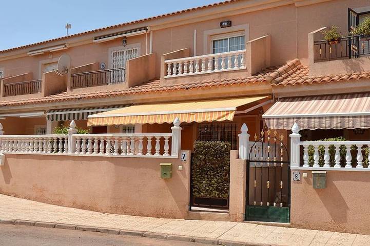 Maison de vacances pour 4 personnes, avec balcon et piscine - 1