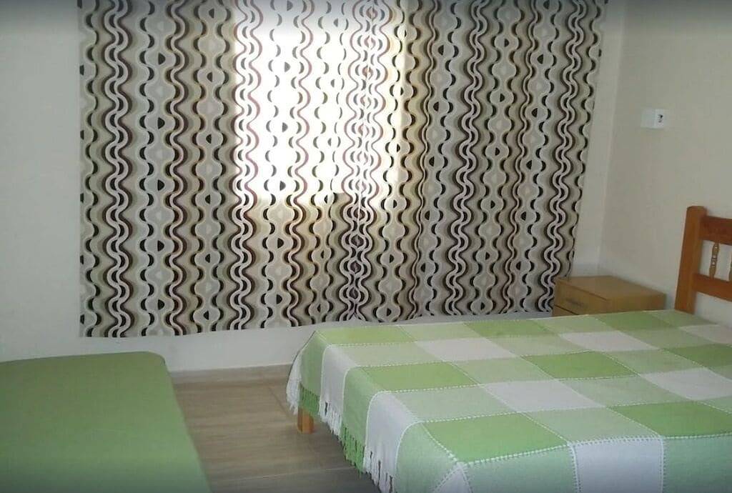 Ganze Wohnung, Near Praia do Forte wi-fi and garage! Quiet neighborhood! Less than 100 m from the beach! in Algodoal (Cabo Frio), Praia do Forte Cabo Frio