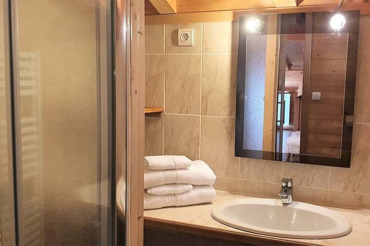 Appartement entier, Bienvenue dans notre chalet! Appartament Les Sitelles*** in Saint-Jean-de-Sixt, Région d'Annecy