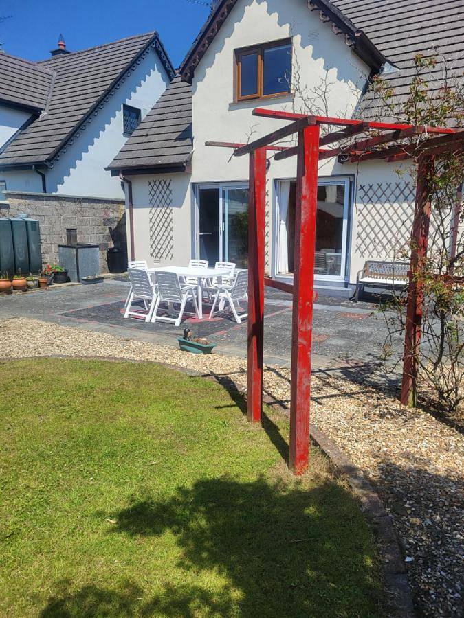 Holiday rental for 8 people, with Terrace and Garden as well as View in Courtown