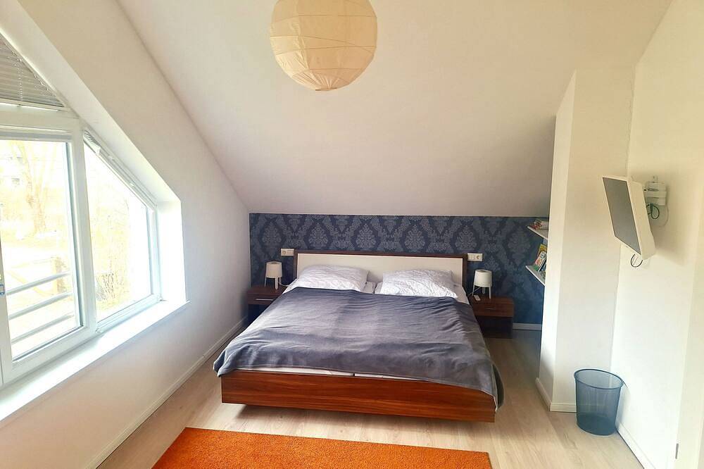 House for 6 people in Storkow - garden, fireplace, near the lake / center, quiet location in Lake Storkow, Storkow