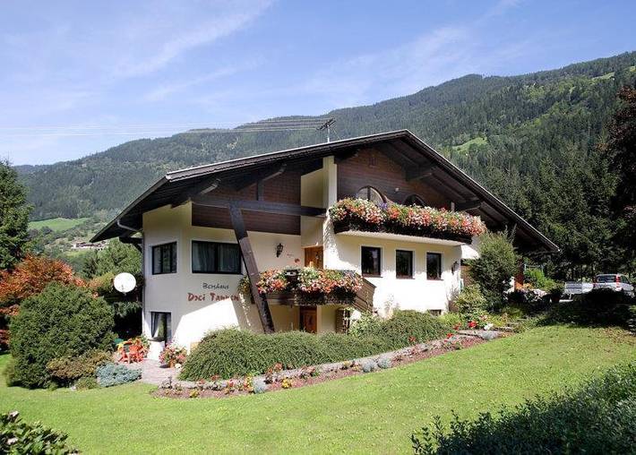 Chambre d’hôte pour 2 personnes, avec Balcon ainsi que Terrasse et Jardin à Oetz