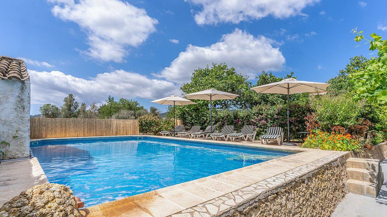 Villa pour 8 personnes avec balcon/terrasse in St. Miquel de Balansat, Sant Joan de Labritja
