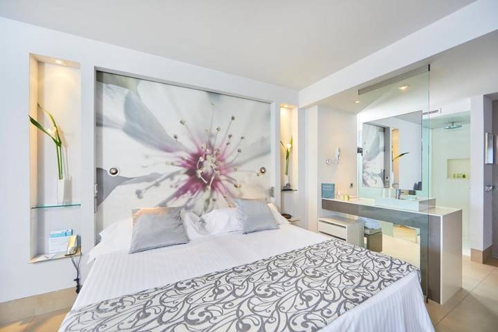 Hôtel pour 2 personnes, avec terrasse et piscine à Illetes - 3