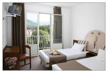 Hôtel pour 2 personnes, avec jardin à Lourdes