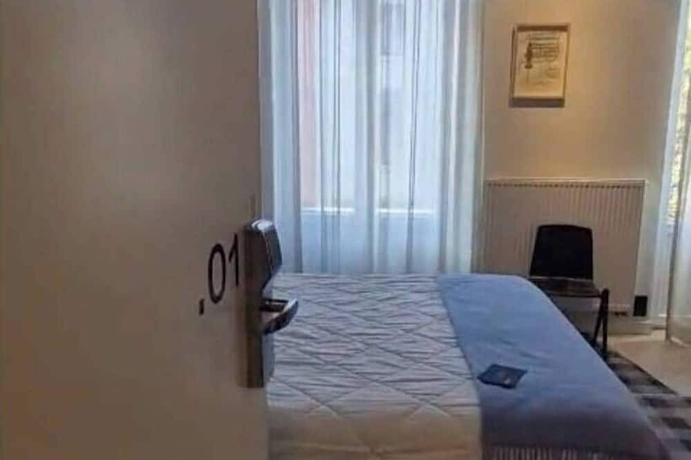 Geheel appartement, Charming Studio Retreat for Two in Central Ghent in Gent, Oost-Vlaanderen