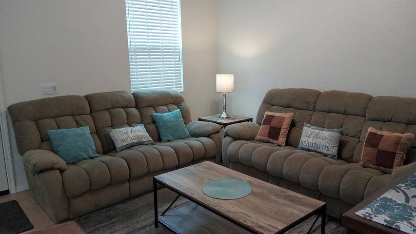 Vacation rental for 8 people, with terrace in Imperial Beach