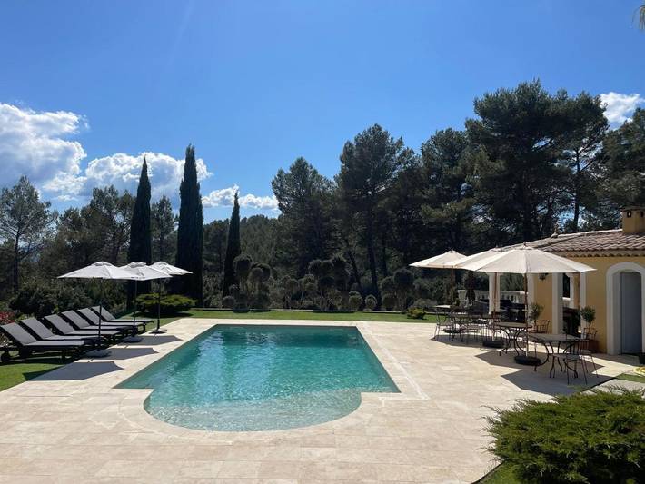 Chambre d’hôte pour 2 personnes, avec jardin ainsi que piscine et jacuzzi à Taradeau - 4