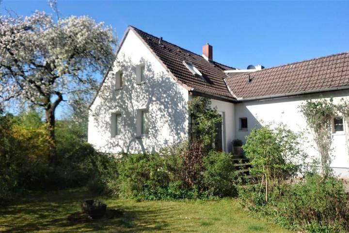 Ferienwohnung für 7 Personen, mit Balkon und Terrasse sowie Garten und Ausblick in Braunschweig