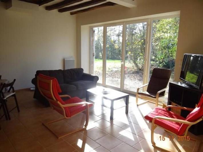 Location de vacances pour 8 personnes, avec terrasse à La Bazoge - 2
