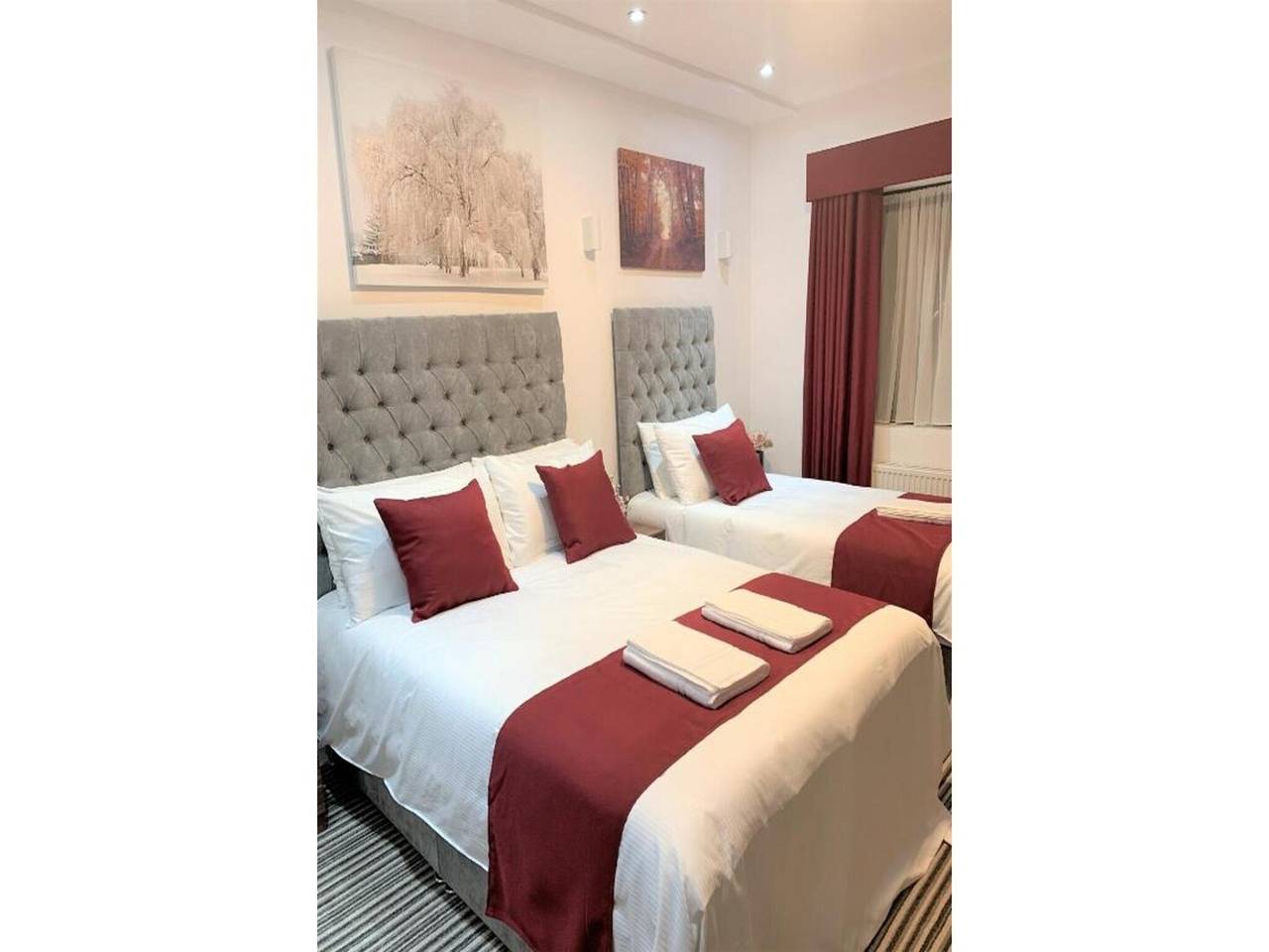 Standard Twin Room in Dartford, Kent