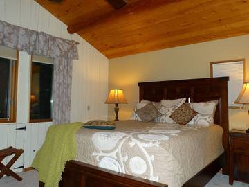 Vacation House for 6 Guests in West Glacier, Glacier National Park, Picture 4