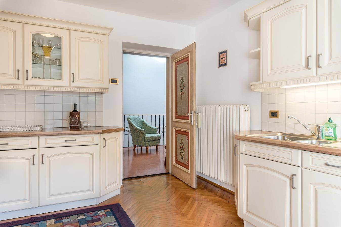 Ganze Wohnung, Ferienwohnung "Villa Soldanella" mit Bergblick, Garten & Wlan in St. Ulrich in Gröden, Dolomiti Superski