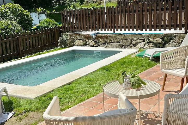 Holiday home for 16 people, with garden and terrace - 1