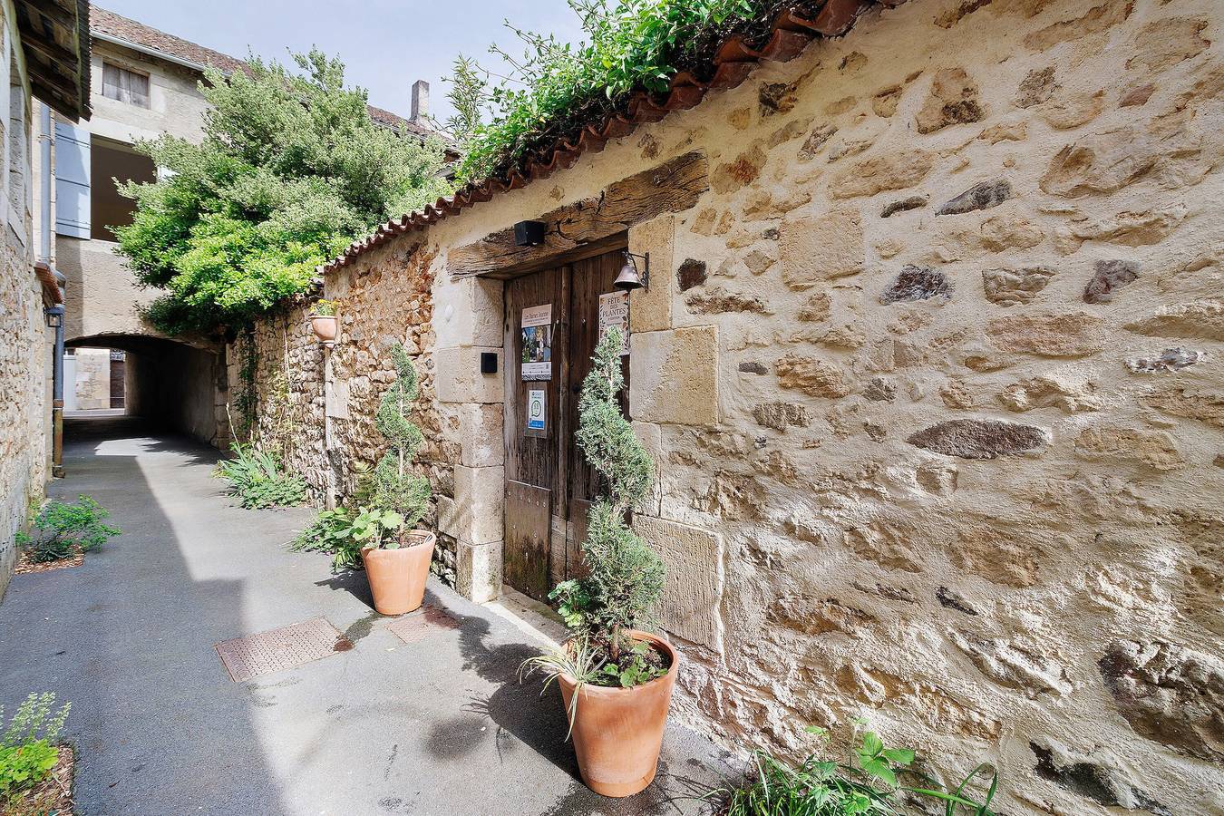 Gîte Les Dames Jeanne in Périgord in Saint-Pardoux-la-Rivière, Périgord-Limousin Regional Nature Park