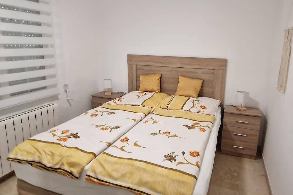 Modernes Ferienhaus mit Golfplatzblick – renoviert 2024 in Brisas y Golf, Orihuela